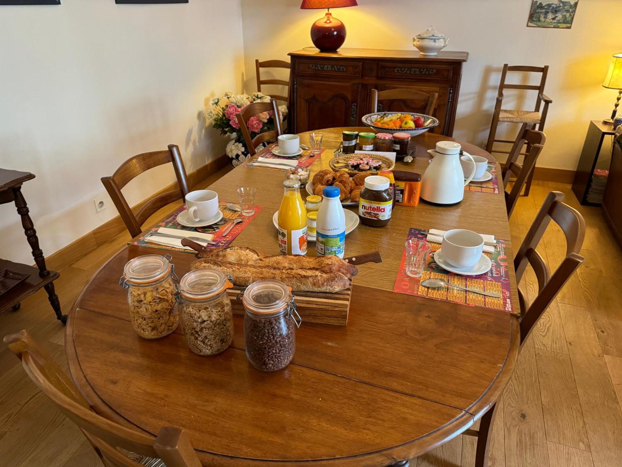 Les Crepinieres Bed & Breakfast Chartres Exterior photo